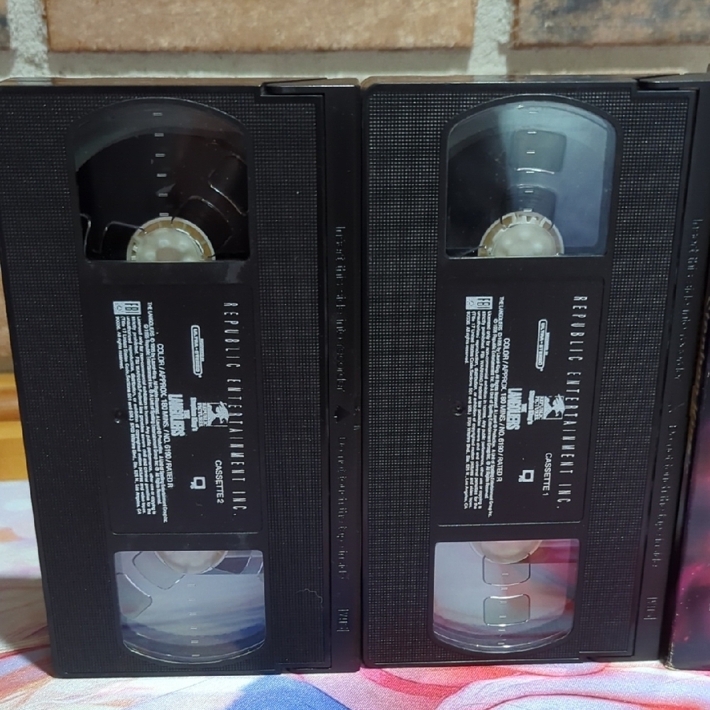 Stephen King’s The Langoliers (VHS, 1995) – 2 Tape Set 📼 - Picture 11 of 15